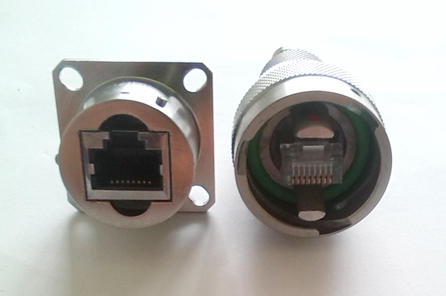YW1圆形不锈钢RJ45网络连接器 工业级有线网络连接器件的结构与造型解析